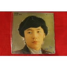 235-1980년 레코드판 이명훈