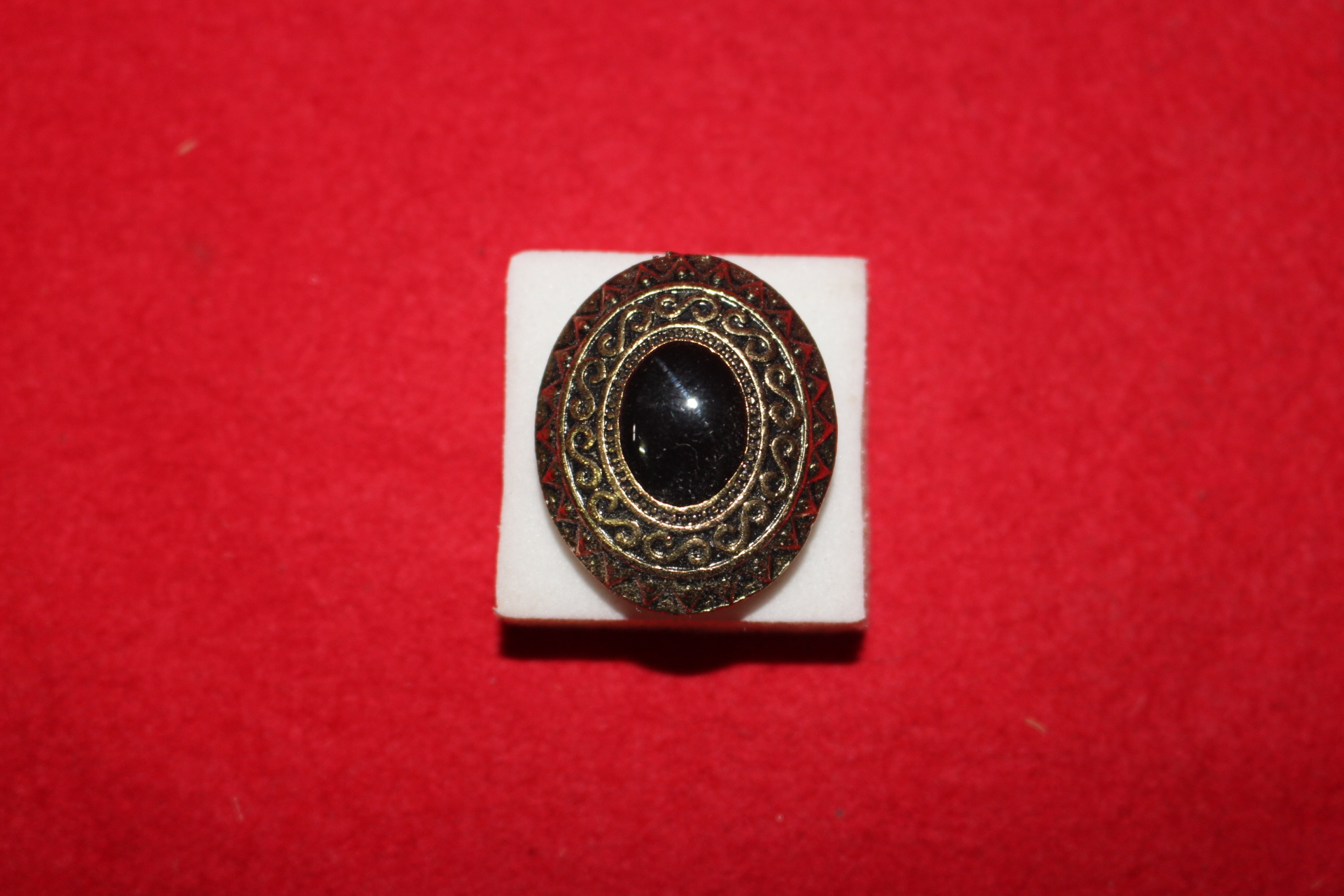 3-티벳 황동으로된 보석이 장식된 반지