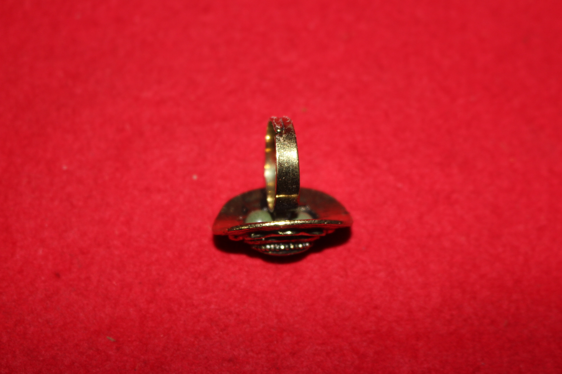 5-티벳 황동으로된 보석이 장식된 반지
