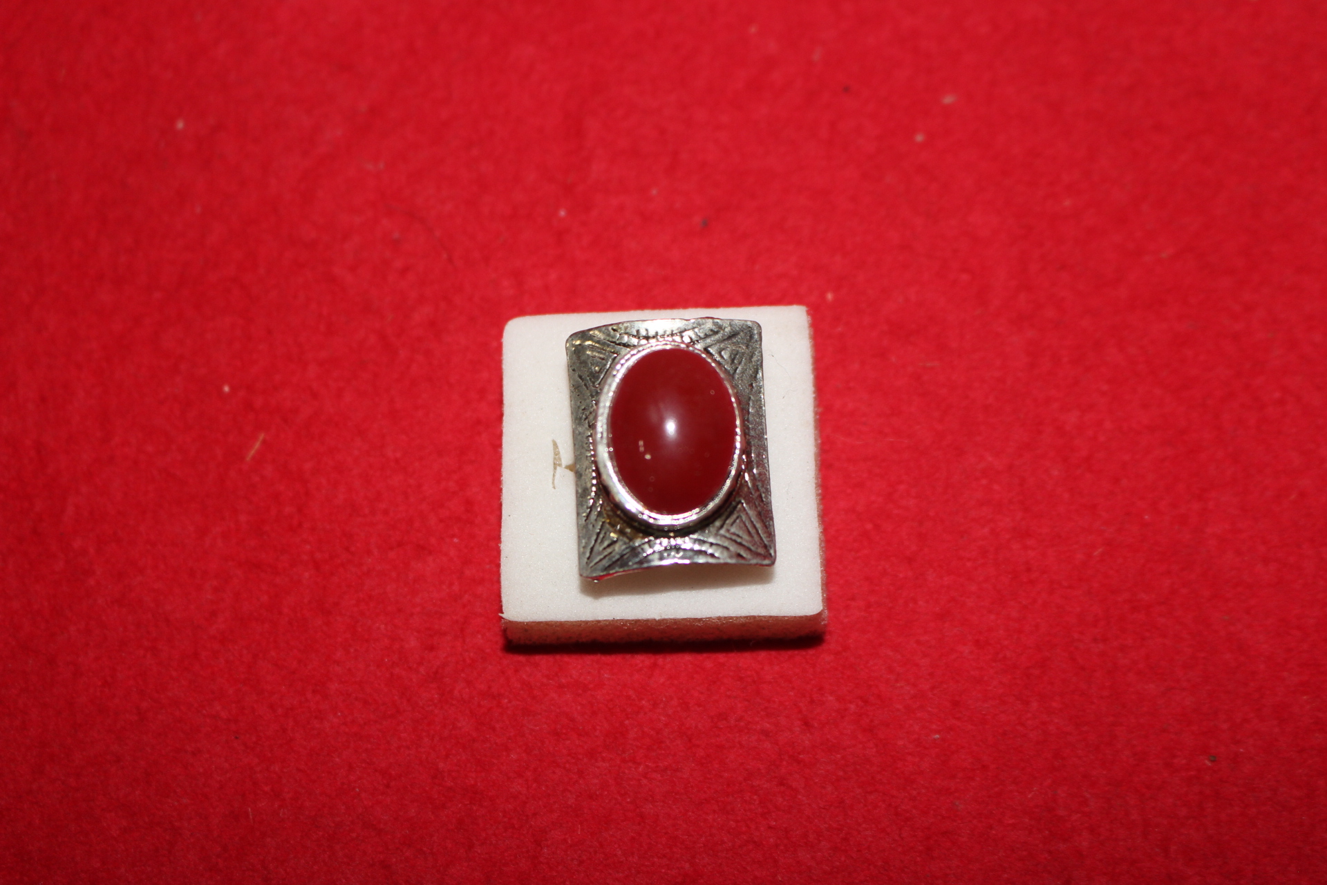 47-티벳 백동으로된 보석이 장식된 반지